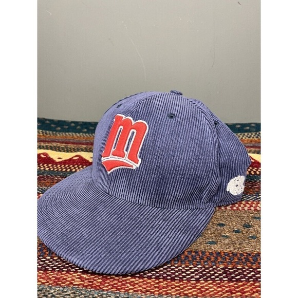 Vintage Minnesota New Era Cooperstown Corduroy Snap Back M Logo Hat - Picture 1 of 7